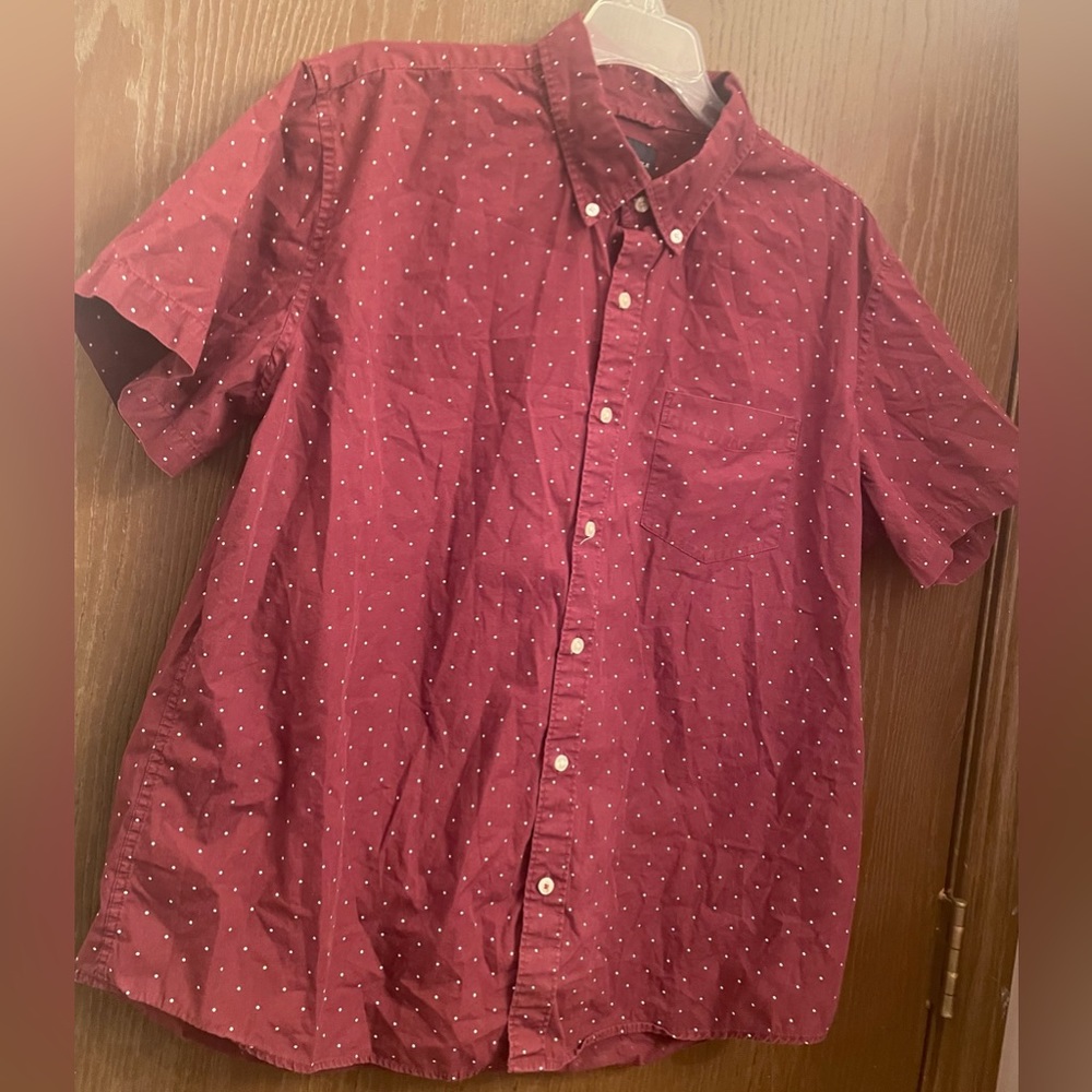 American Eagle Mens Shirt Size XL Maroon Red Dot Pattern Short Sleeve Button-Up